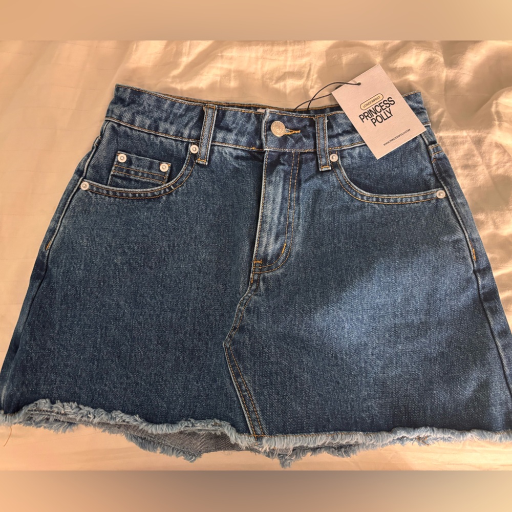 New With Tags! Princess Polly Dark Blue Denim Skort. Skirt/Shorts